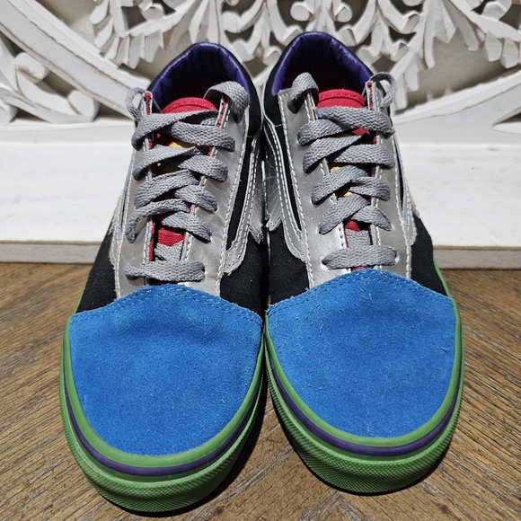Vans Old School Marvel Skateboard Avengers Low Top Suede Sneakers Kids 2.5 - Picture 5 of 7